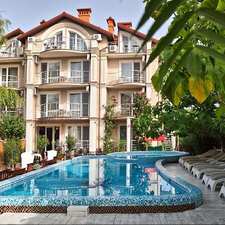 Hotel Pharaon De Lux Zatoka Exteriér fotografie
