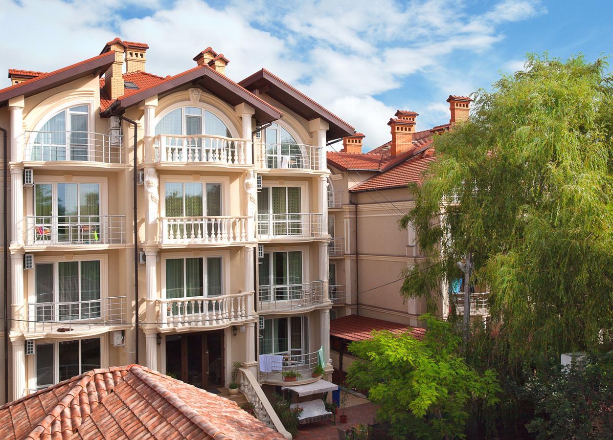 Hotel Pharaon De Lux Zatoka Exteriér fotografie